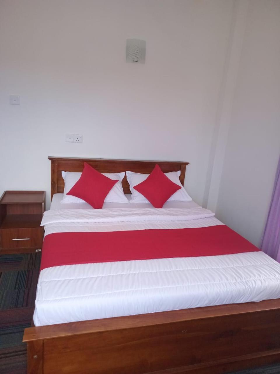 Frosty Heaven Guest House Nuwara Eliya Exterior foto